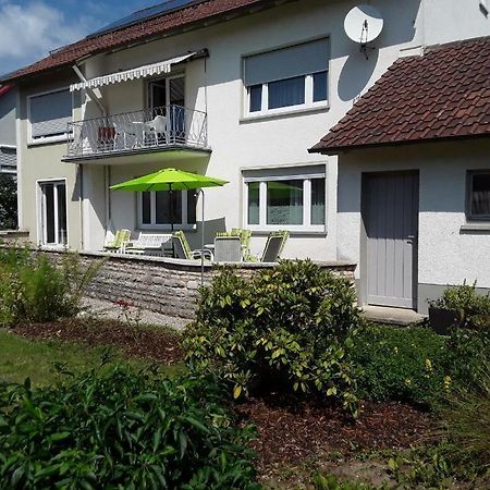 Freundliche Ferienwohnung Mit Grosser Terasse Aichstetten Kültér fotó