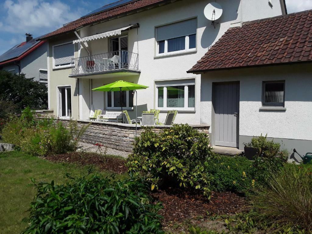 Freundliche Ferienwohnung Mit Grosser Terasse Aichstetten Kültér fotó